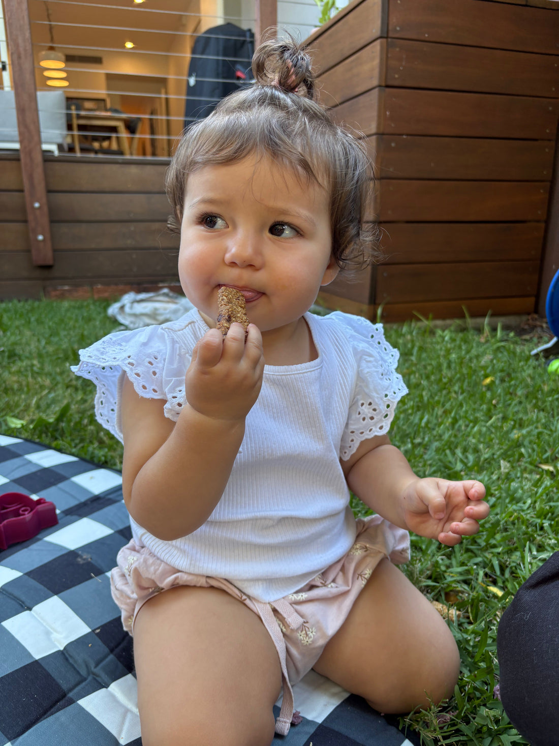 Why Do Lil' Nibbles Teething Rusks Keep Selling Out?
